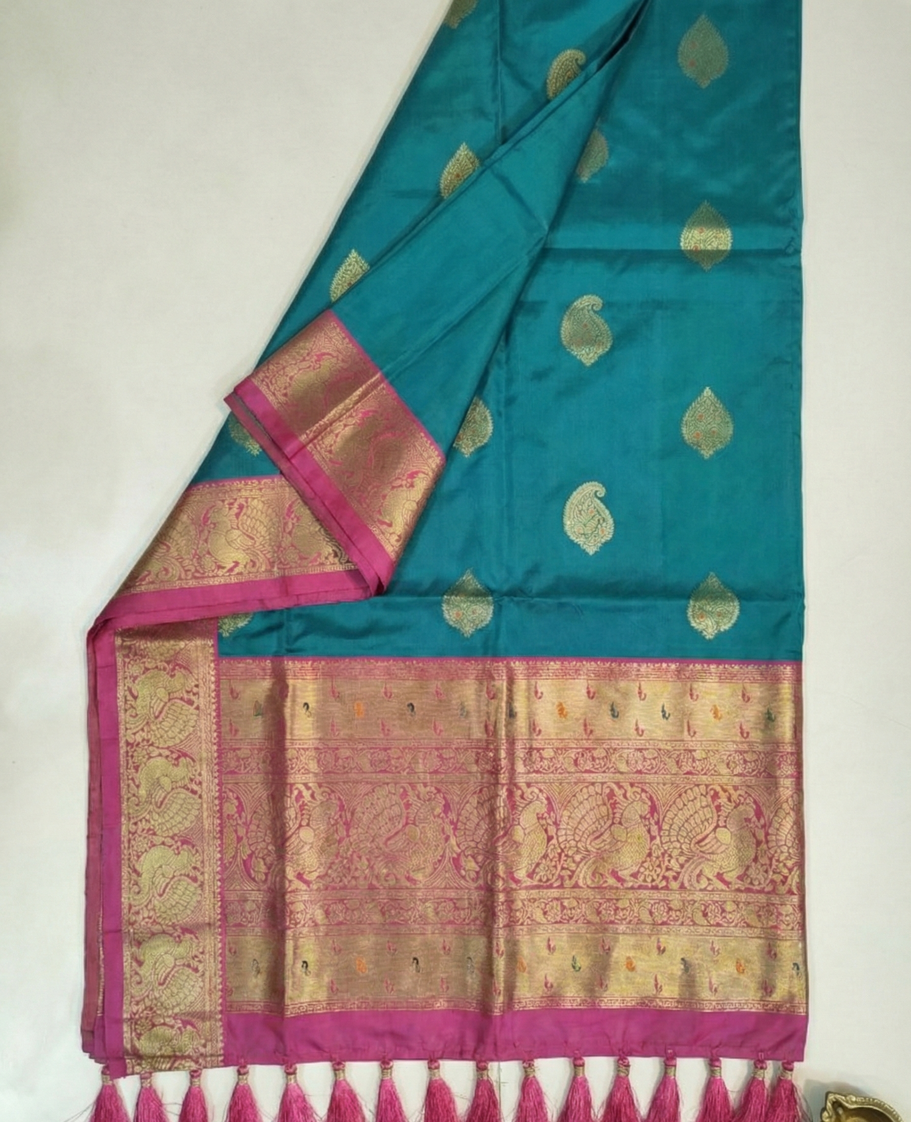 Omi Silk Printed Pallu Gala Design Saree