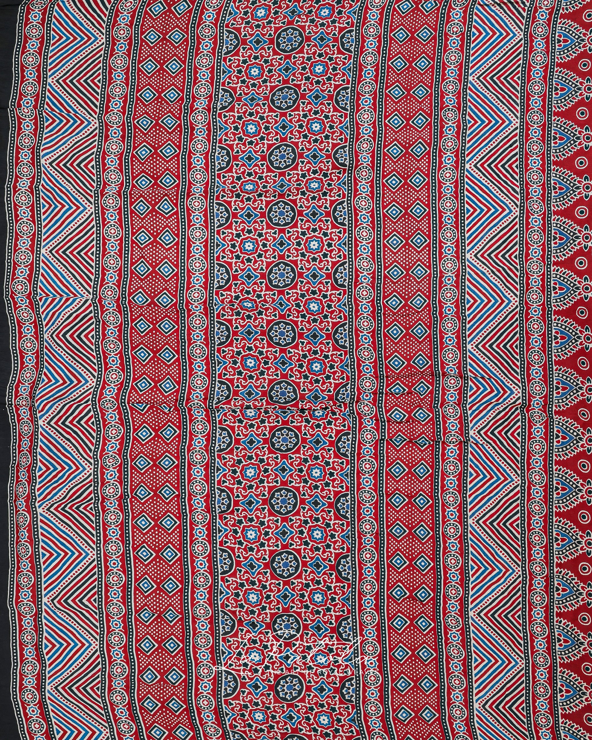 Violet Scattered Buti Bandhej Saree