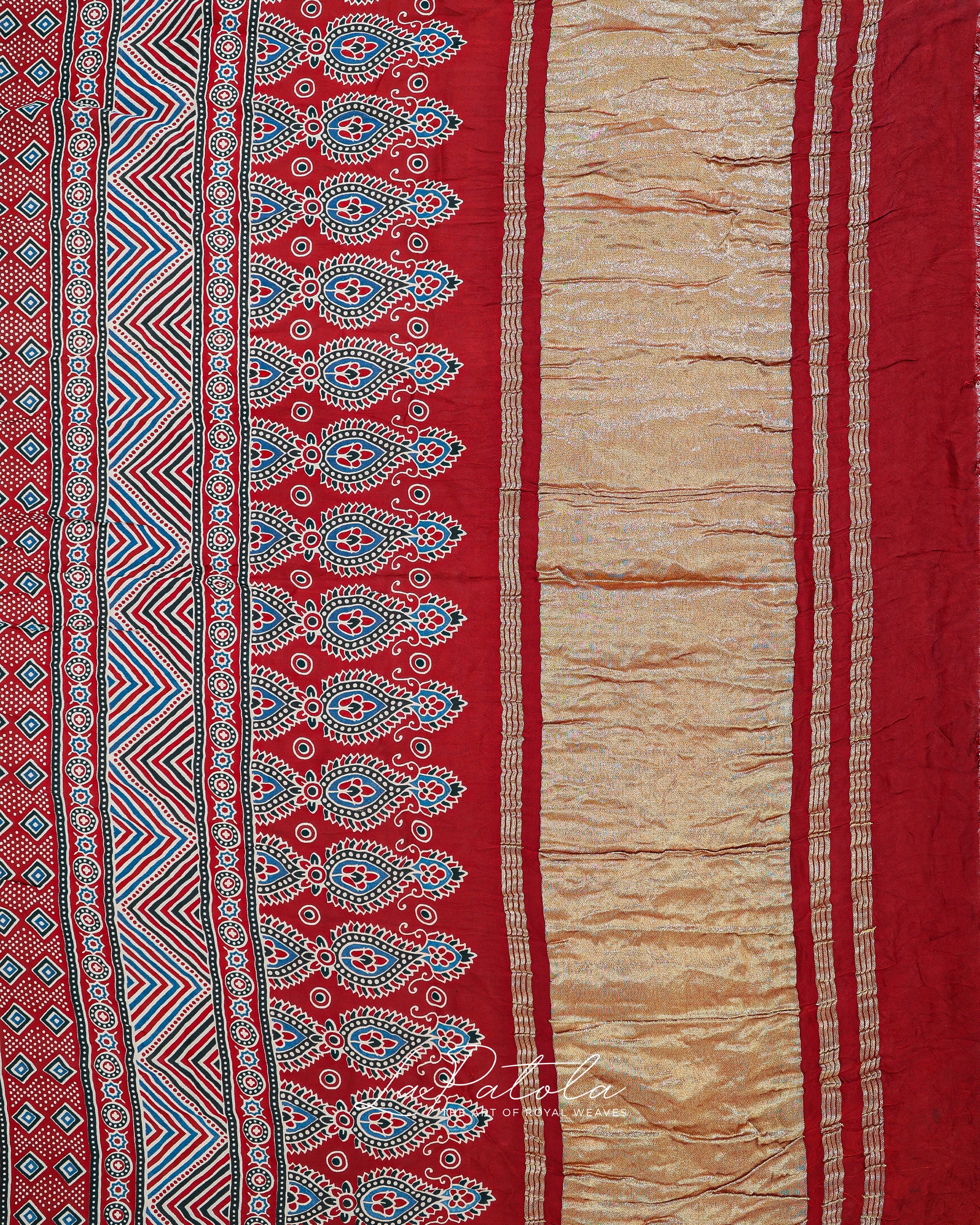 Violet Scattered Buti Bandhej Saree