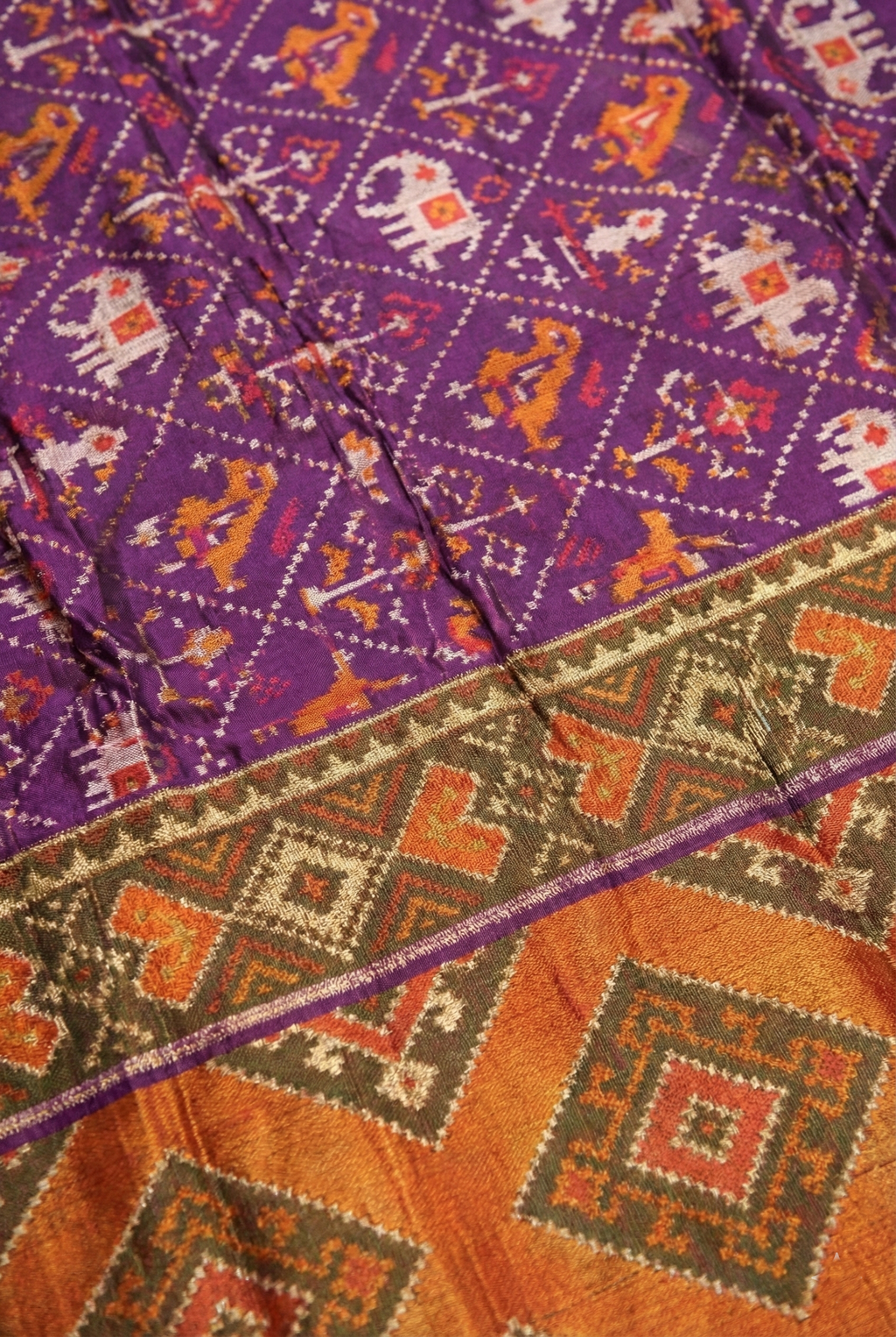 Magenta Panchratna Patola Silk Saree - Magenta