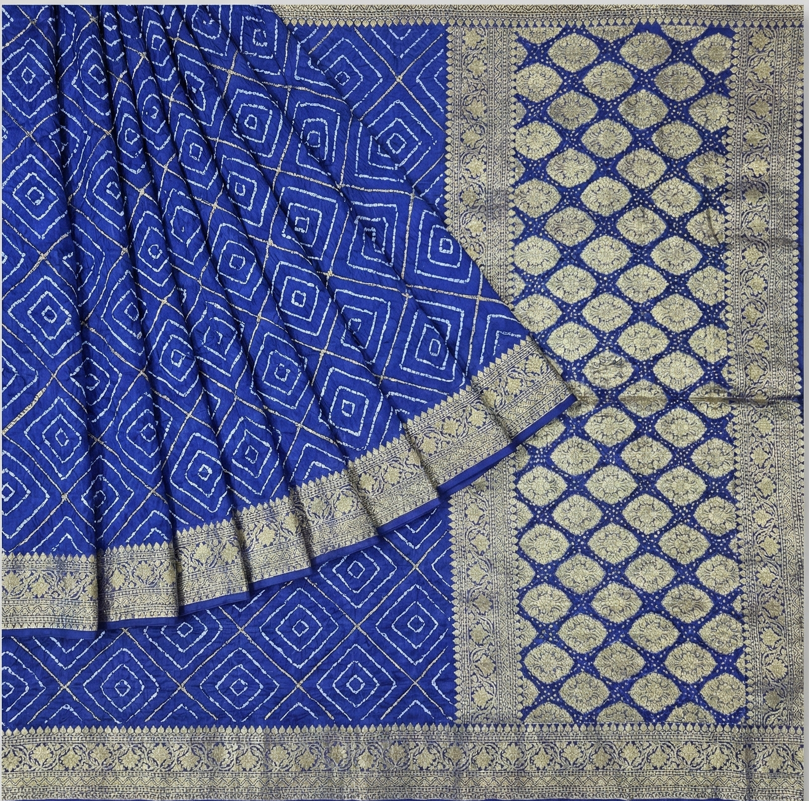 Kadwa Handloom Raidana Royal Blue Bandhej Saree