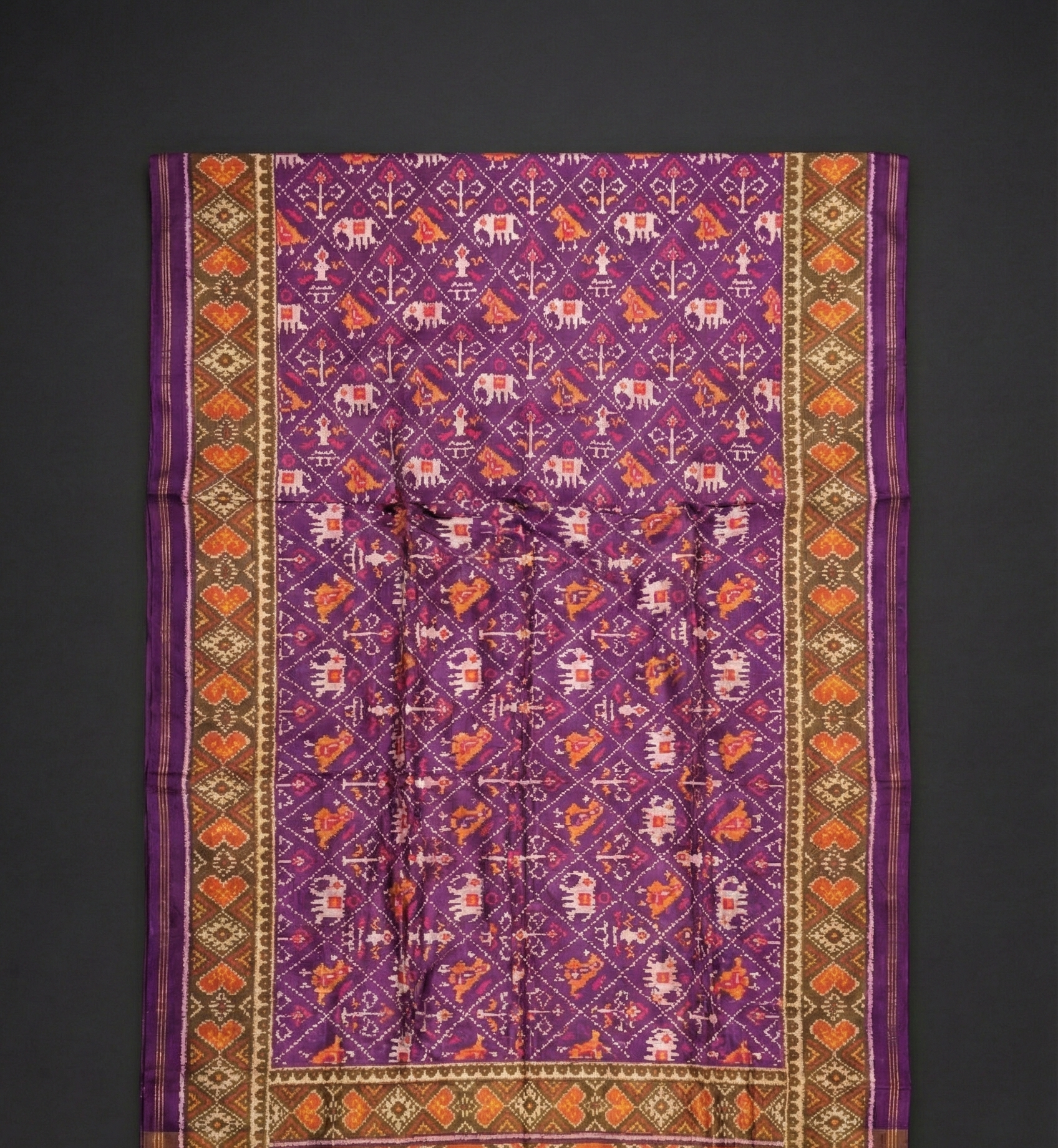 Magenta Panchratna Patola Silk Saree - Magenta