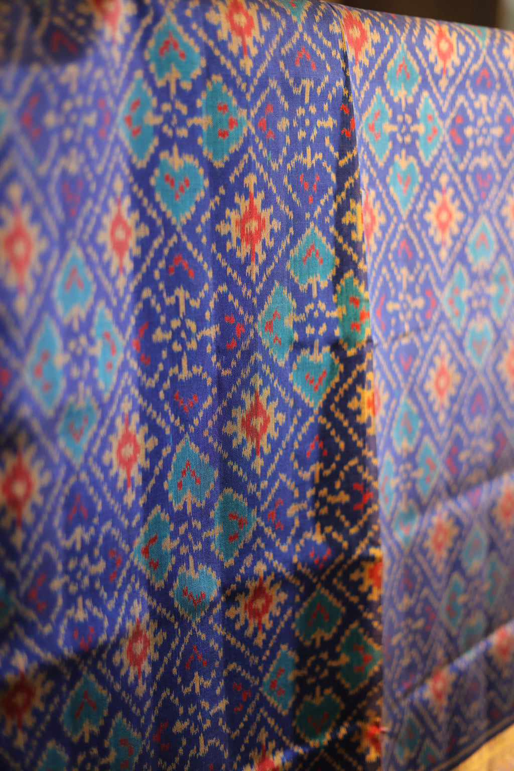 Royal Blue Manekchowk Pan Patola Silk Saree - Royal Blue